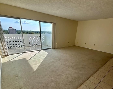 2401 Bayshore Boulevard - Photo Thumbnail 5