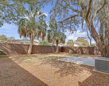 6319 S Church Avenue - Photo Thumbnail 11