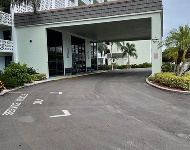 9 Forbes Place - Photo Thumbnail 31