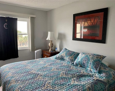 9 Forbes Place - Photo Thumbnail 10
