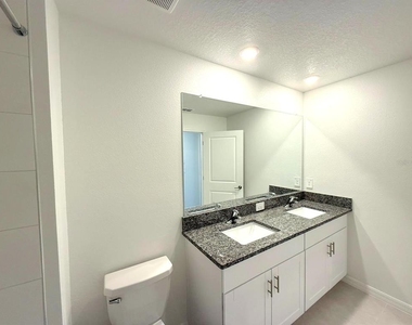 10375 Trumpet Honeysuckle Way - Photo Thumbnail 10