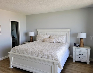 3820 Gulf Boulevard - Photo Thumbnail 31