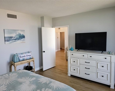 3820 Gulf Boulevard - Photo Thumbnail 25