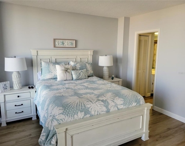 3820 Gulf Boulevard - Photo Thumbnail 24