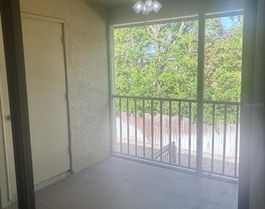 10100 Sailwinds Boulevard N - Photo Thumbnail 8