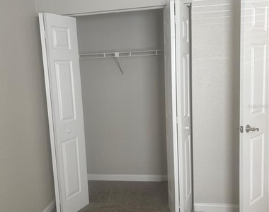 10100 Sailwinds Boulevard N - Photo Thumbnail 14
