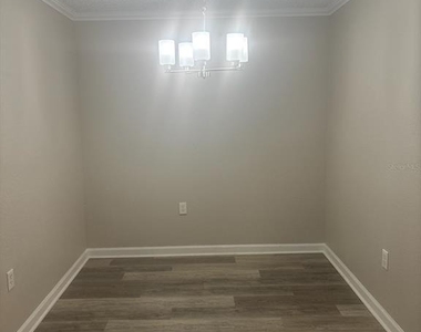 10100 Sailwinds Boulevard N - Photo Thumbnail 6