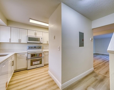 283 Gardner Lane - Photo Thumbnail 6