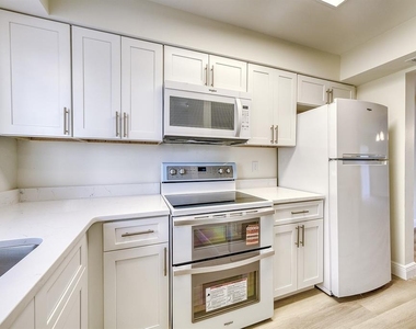 283 Gardner Lane - Photo Thumbnail 9