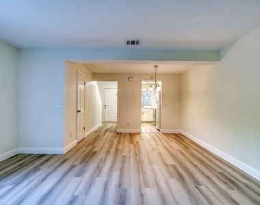 283 Gardner Lane - Photo Thumbnail 16