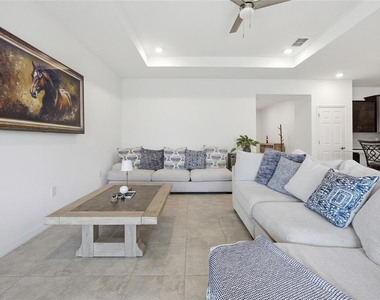 6176 Sw 73rd Terrace - Photo Thumbnail 10