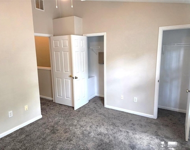 902 Vineland Place - Photo Thumbnail 15