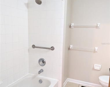 902 Vineland Place - Photo Thumbnail 13