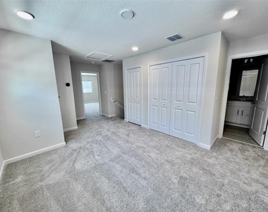 5094 Rain Shadow Drive - Photo Thumbnail 16
