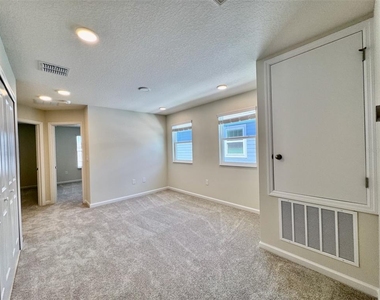 5094 Rain Shadow Drive - Photo Thumbnail 15