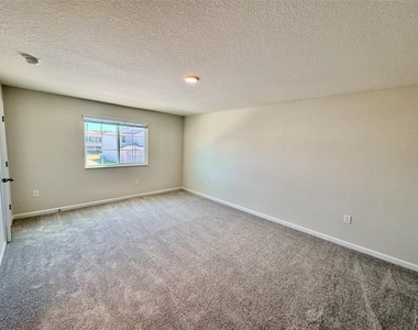 5094 Rain Shadow Drive - Photo Thumbnail 21