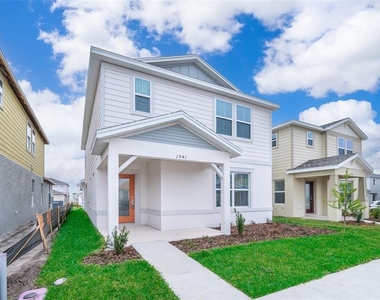 1941 Summer Serenity Drive - Photo Thumbnail 1
