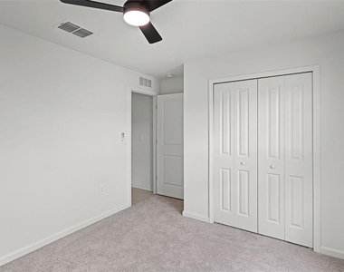 1993 Sarah Street - Photo Thumbnail 13