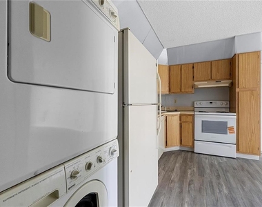 8203 Sun Spring Circle - Photo Thumbnail 8
