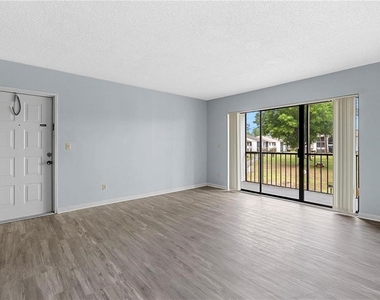 8203 Sun Spring Circle - Photo Thumbnail 2