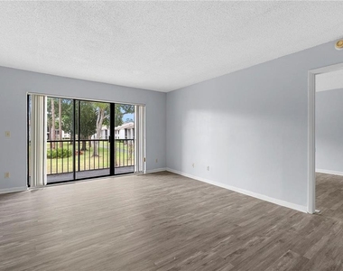8203 Sun Spring Circle - Photo Thumbnail 6