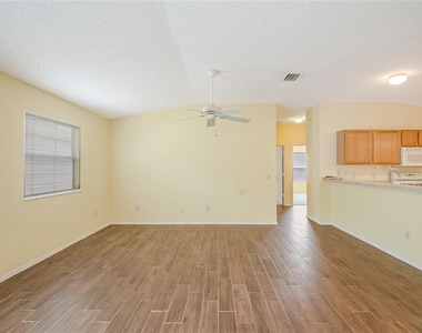2454 Southern Oak Street - Photo Thumbnail 12