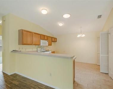 2454 Southern Oak Street - Photo Thumbnail 13