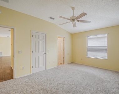 2454 Southern Oak Street - Photo Thumbnail 18