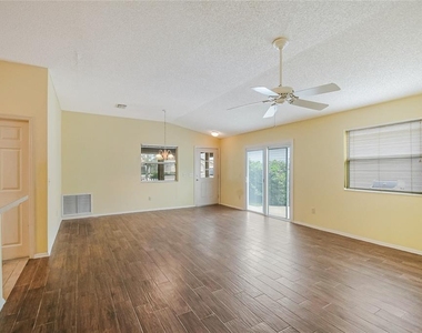 2454 Southern Oak Street - Photo Thumbnail 7
