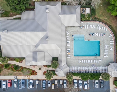 2454 Southern Oak Street - Photo Thumbnail 39