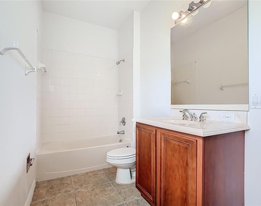 1861 Windward Oaks Court - Photo Thumbnail 43