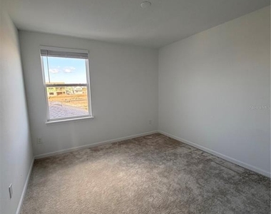 13007 Tollcross Way - Photo Thumbnail 36