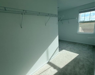 13007 Tollcross Way - Photo Thumbnail 23