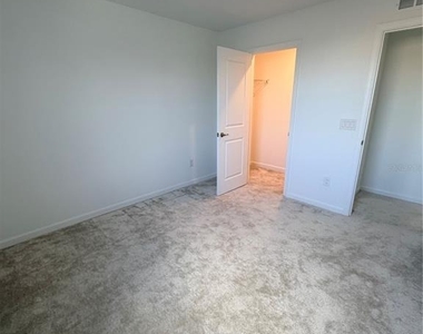 13007 Tollcross Way - Photo Thumbnail 37