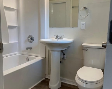 1343 Croyle Drive - Photo Thumbnail 12