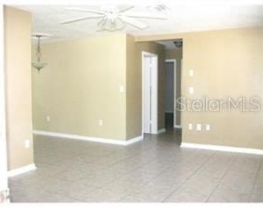 2218 Amherst - Photo Thumbnail 2