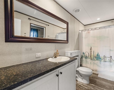 618 1 St Street - Photo Thumbnail 17