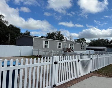 618 1 St Street - Photo Thumbnail 1