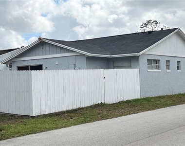 1198 Calanda Ave - Photo Thumbnail 10