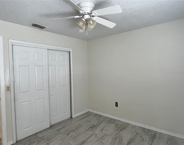 1198 Calanda Ave - Photo Thumbnail 11