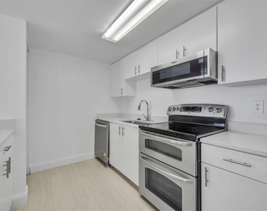 2900 N Atlantic Avenue Nw - Photo Thumbnail 10