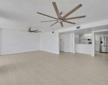 2900 N Atlantic Avenue Nw - Photo Thumbnail 4