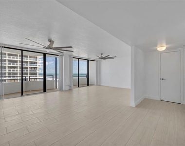 2900 N Atlantic Avenue Nw - Photo Thumbnail 5