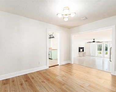 123 Se 1st Street - Photo Thumbnail 19