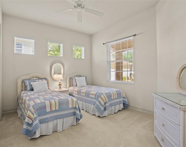 26207 Avenida Las Colinas - Photo Thumbnail 26