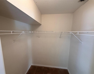 4185 Amari Road - Photo Thumbnail 10
