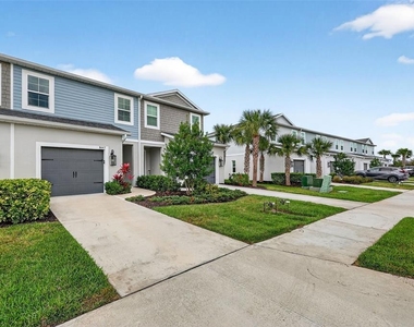 8667 Canyon Creek Trail - Photo Thumbnail 30