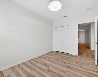 8667 Canyon Creek Trail - Photo Thumbnail 21