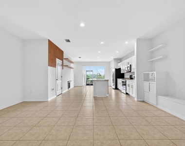 8667 Canyon Creek Trail - Photo Thumbnail 4