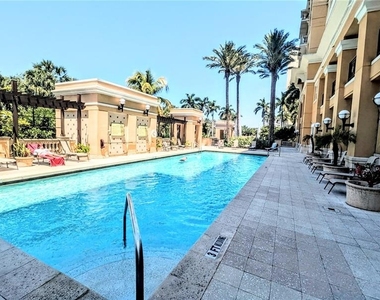 750 N Tamiami Trail - Photo Thumbnail 21